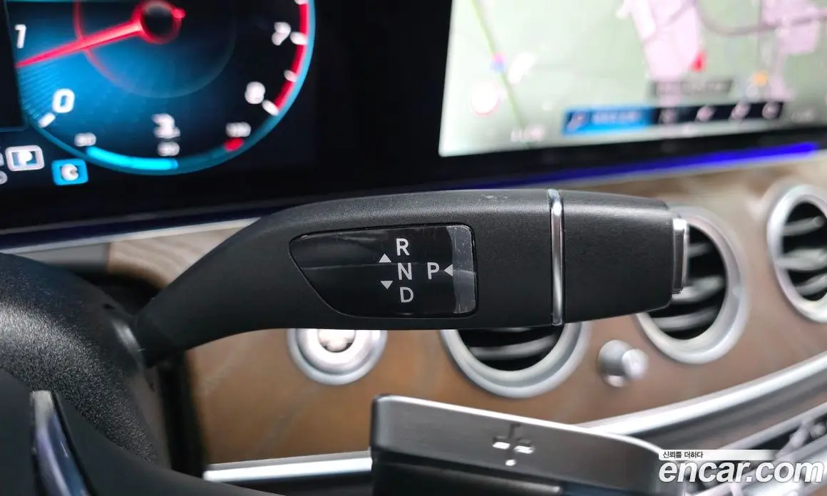 Mercedes-Benz E-Class 2021 2.0 автомат (гидро), фото 12