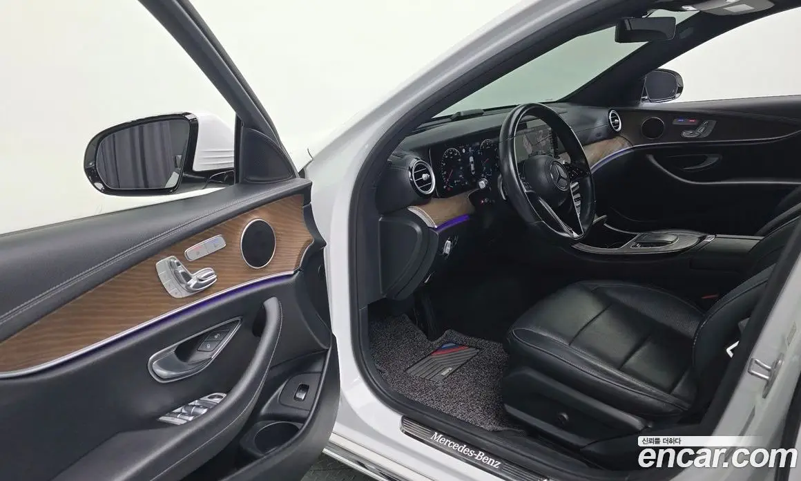 Mercedes-Benz E-Class 2021 2.0 автомат (гидро), фото 19