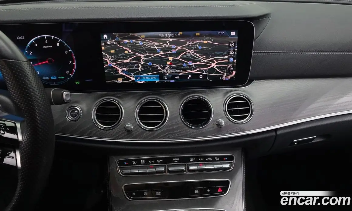Mercedes-Benz E-Class 2022 2.0 автомат (гидро), фото 19