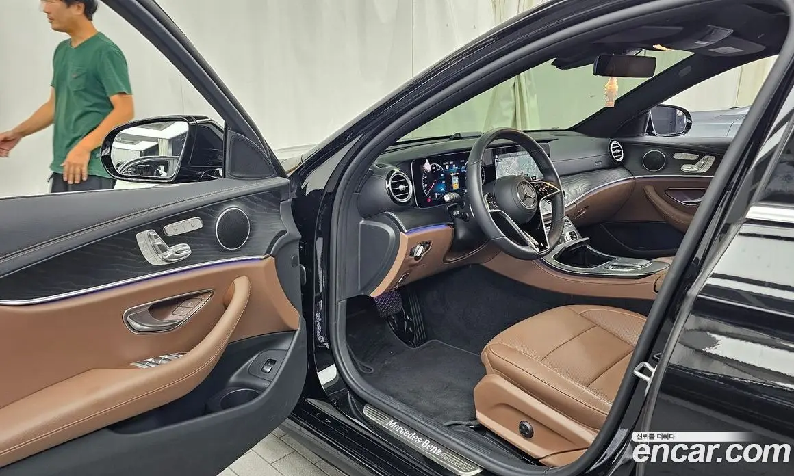 Mercedes-Benz E-Class 2022 2.0 автомат (гидро), фото 13 Mercedes-Benz E-Class 2022 2.0 автомат (гидро), фото 13