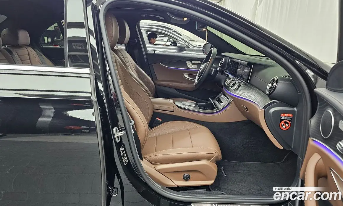 Mercedes-Benz E-Class 2022 2.0 автомат (гидро), фото 16 Mercedes-Benz E-Class 2022 2.0 автомат (гидро), фото 16