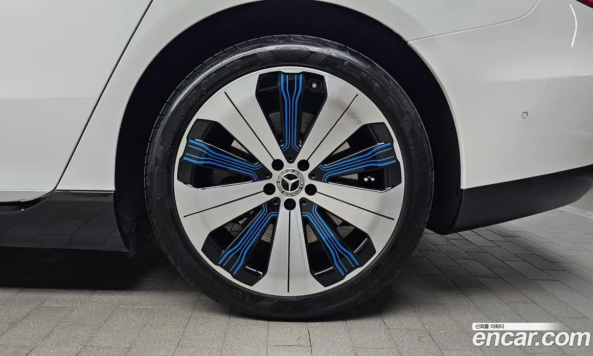 Mercedes-Benz EQS 2022 0.3 автомат (гидро), фото 7