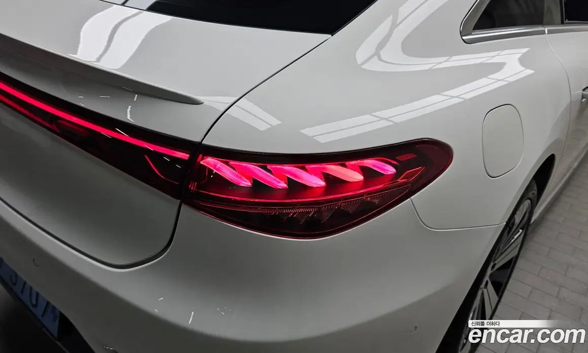 Mercedes-Benz EQS 2022 0.3 автомат (гидро), фото 9