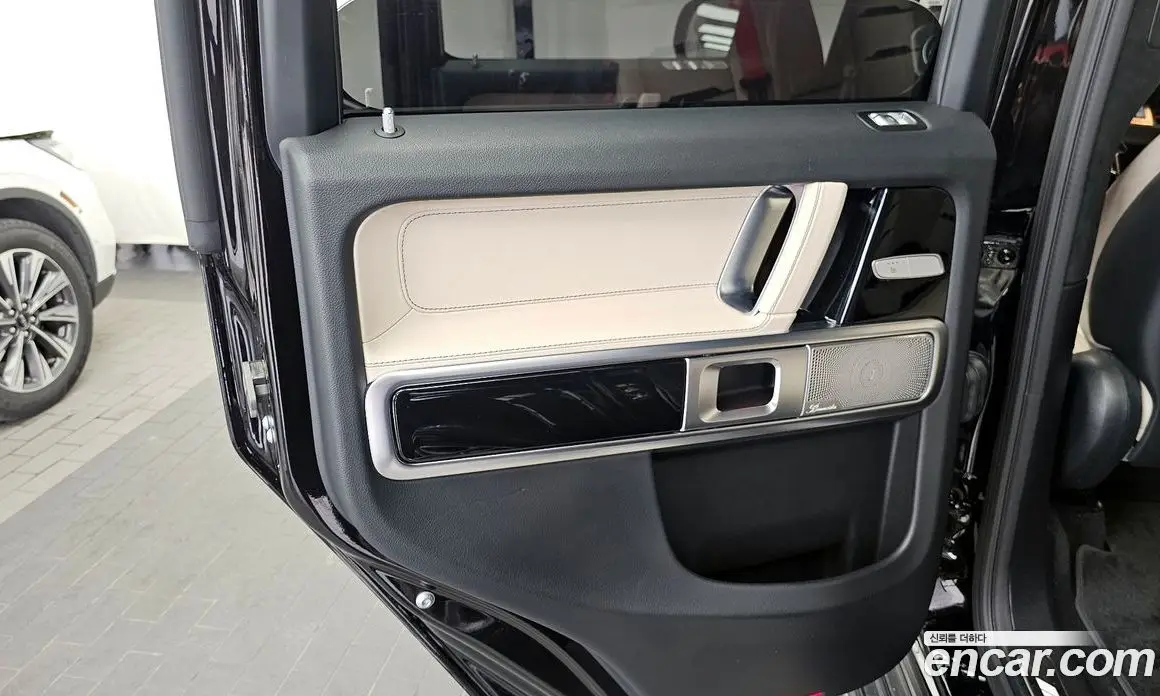 Mercedes-Benz G-Class 2024 4.0 автомат (гидро), фото 15