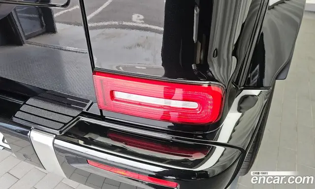 Mercedes-Benz G-Class 2024 4.0 автомат (гидро), миниатюра 9