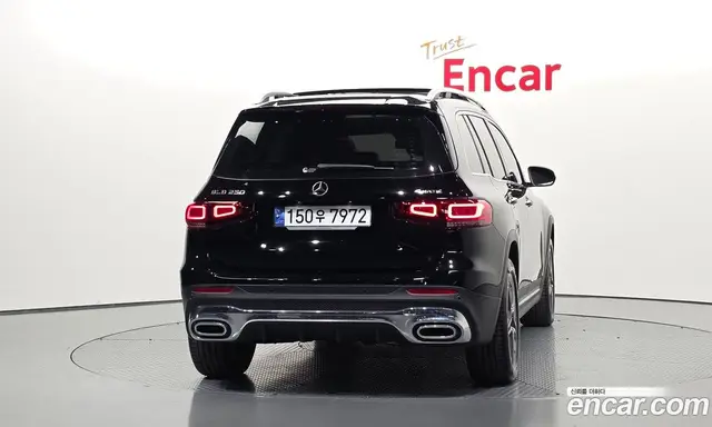Mercedes-Benz GLB-Class 2023 2.0 автомат (гидро), миниатюра 4 Mercedes-Benz GLB-Class 2023 2.0 автомат (гидро), миниатюра 4