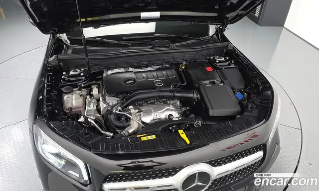 Mercedes-Benz GLB-Class 2023 2.0 автомат (гидро), миниатюра 6 Mercedes-Benz GLB-Class 2023 2.0 автомат (гидро), миниатюра 6