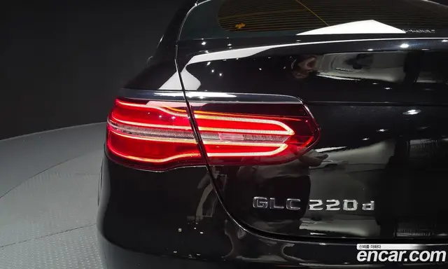 Mercedes-Benz GLC-Class 2018 2.1 автомат (гидро), миниатюра 8