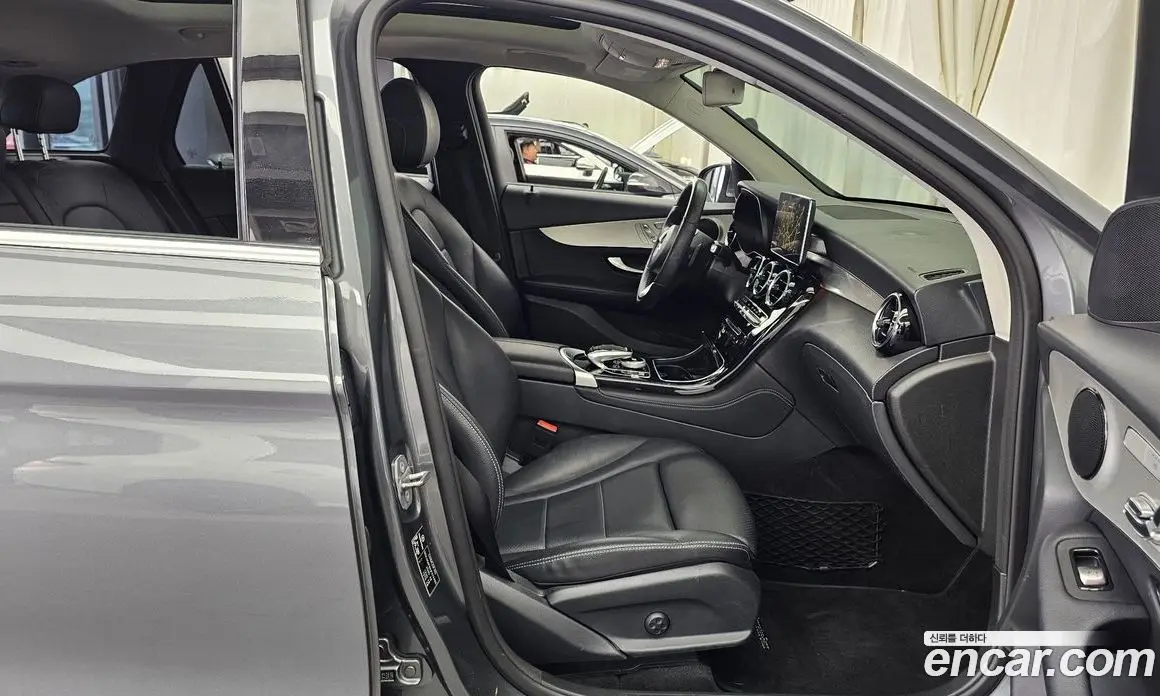 Mercedes-Benz GLC-Class 2018 2.1 автомат (гидро), фото 17
