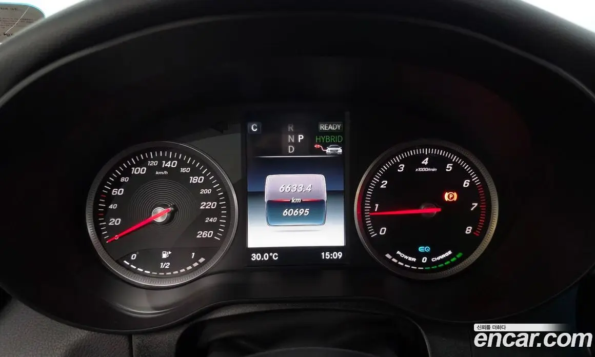 Mercedes-Benz GLC-Class 2018 2.0 автомат (гидро), фото 11 Mercedes-Benz GLC-Class 2018 2.0 автомат (гидро), фото 11