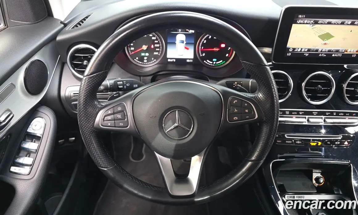 Mercedes-Benz GLC-Class 2018 2.0 автомат (гидро), фото 20 Mercedes-Benz GLC-Class 2018 2.0 автомат (гидро), фото 20