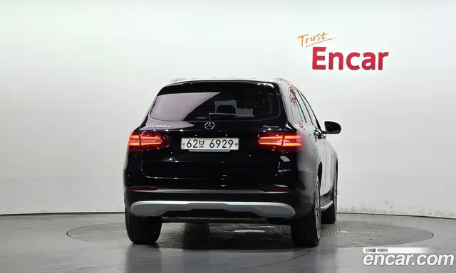 Mercedes-Benz GLC-Class 2018 2.0 автомат (гидро), миниатюра 4 Mercedes-Benz GLC-Class 2018 2.0 автомат (гидро), миниатюра 4