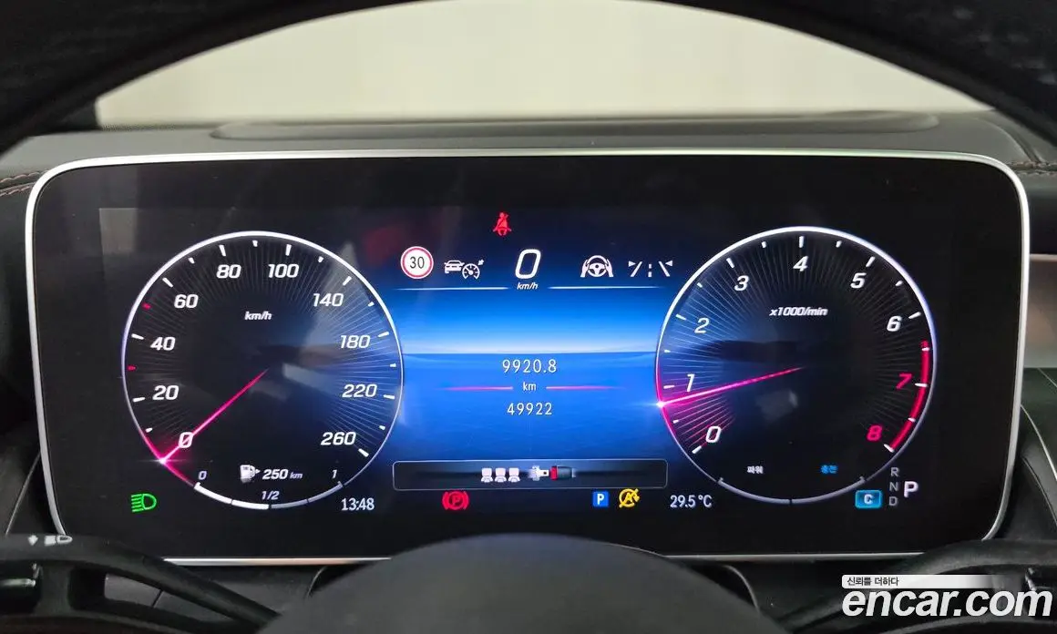 Mercedes-Benz GLC-Class 2024 2.0 автомат (гидро), фото 11