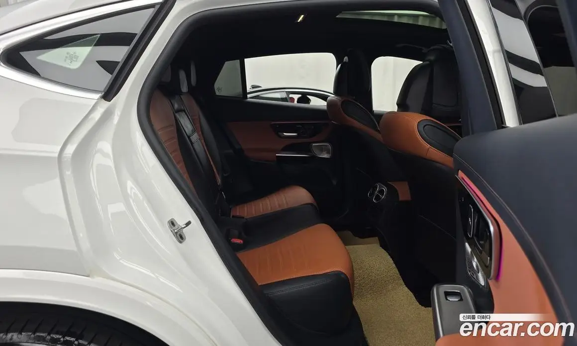 Mercedes-Benz GLC-Class 2024 2.0 автомат (гидро), фото 17