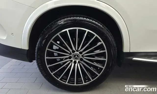 Mercedes-Benz GLC-Class 2024 2.0 автомат (гидро), миниатюра 5