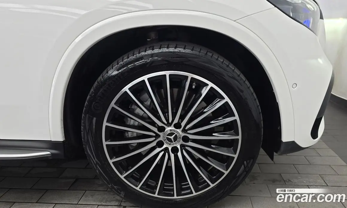Mercedes-Benz GLC-Class 2024 2.0 автомат (гидро), фото 7