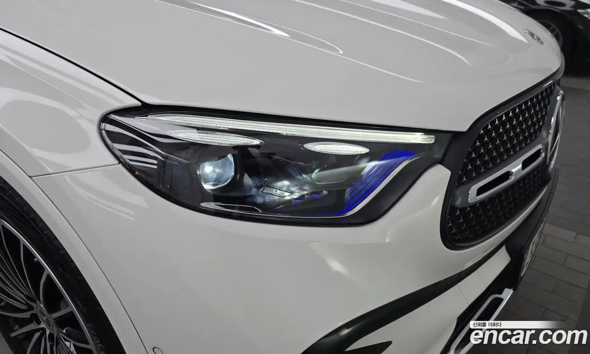 Mercedes-Benz GLC-Class 2024 2.0 автомат (гидро), фото 8