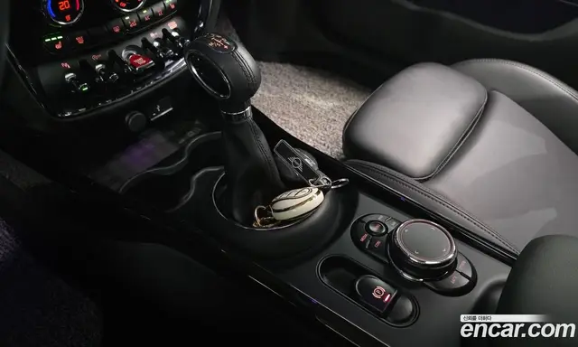 Mini Clubman 2019 1.5 автомат (гидро), миниатюра 9 Mini Clubman 2019 1.5 автомат (гидро), миниатюра 9