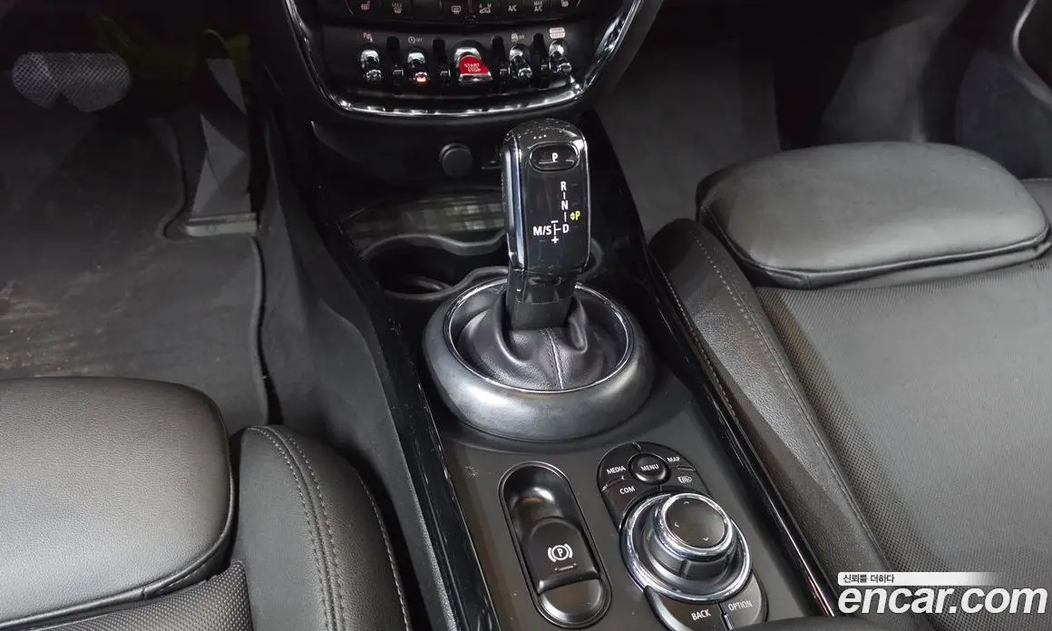 Mini Clubman 2022 1.5 автомат (гидро), фото 12 Mini Clubman 2022 1.5 автомат (гидро), фото 12