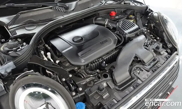 Mini Clubman 2022 1.5 автомат (гидро), миниатюра 6 Mini Clubman 2022 1.5 автомат (гидро), миниатюра 6