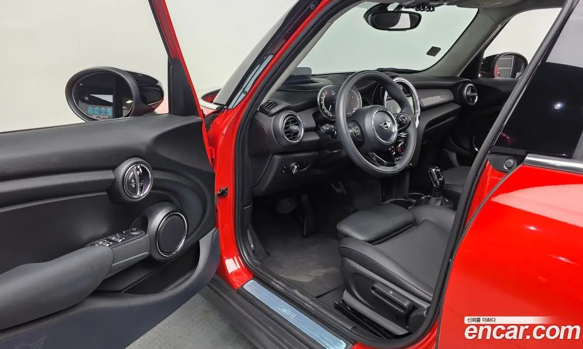 Mini Cooper 2020 1.5 автомат (гидро), фото 13