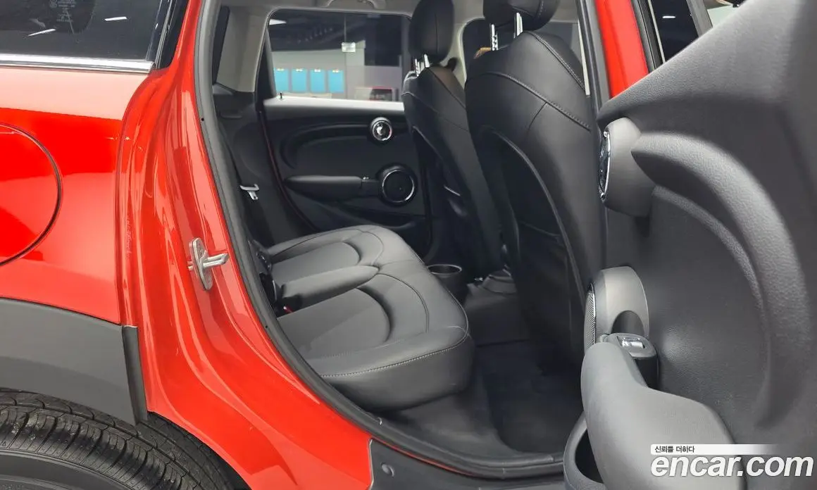Mini Cooper 2020 1.5 автомат (гидро), фото 18