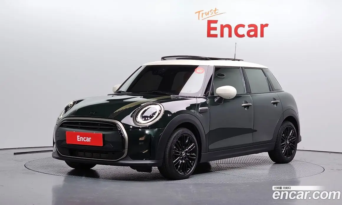 Mini Cooper 2022 1.5 автомат (гидро), фото 1 Mini Cooper 2022 1.5 автомат (гидро), фото 1