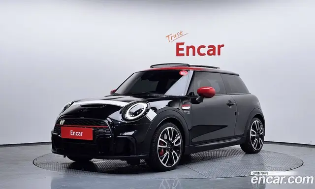 Mini Cooper, 2023, 32 045 км