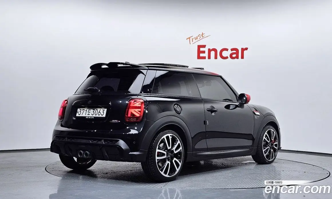 Mini Cooper 2023 2.0 автомат (гидро), фото 2 Mini Cooper 2023 2.0 автомат (гидро), фото 2