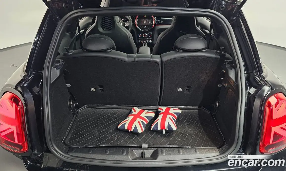 Mini Cooper 2023 2.0 автомат (гидро), фото 20 Mini Cooper 2023 2.0 автомат (гидро), фото 20