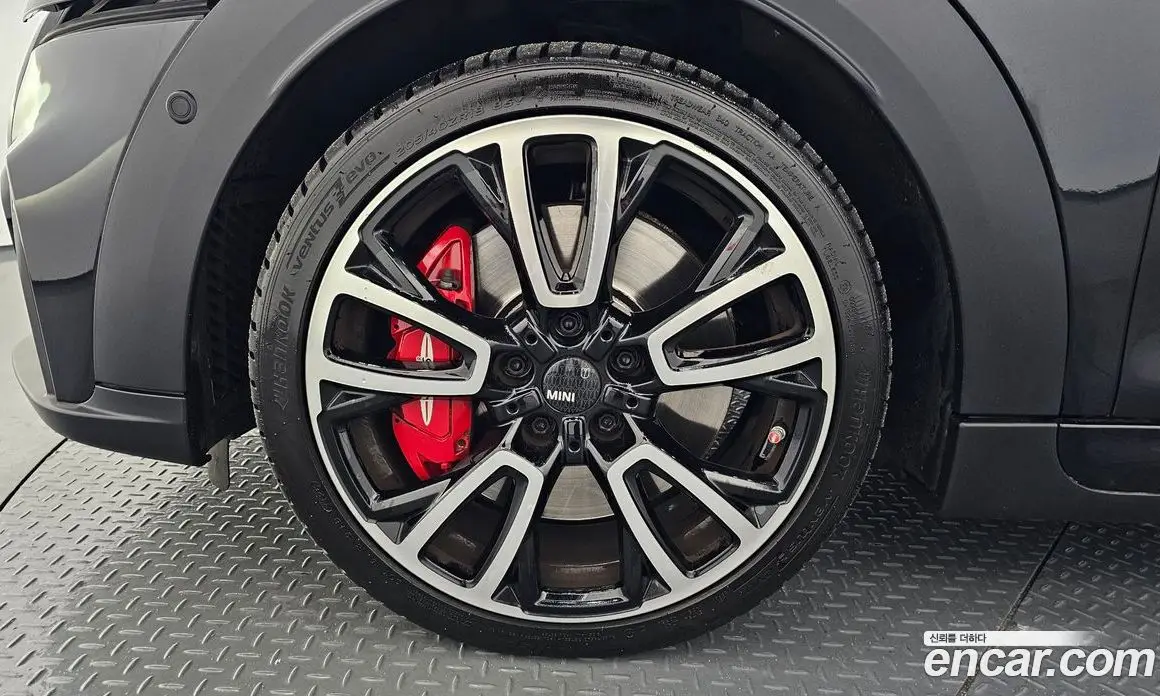 Mini Cooper 2023 2.0 автомат (гидро), фото 5 Mini Cooper 2023 2.0 автомат (гидро), фото 5