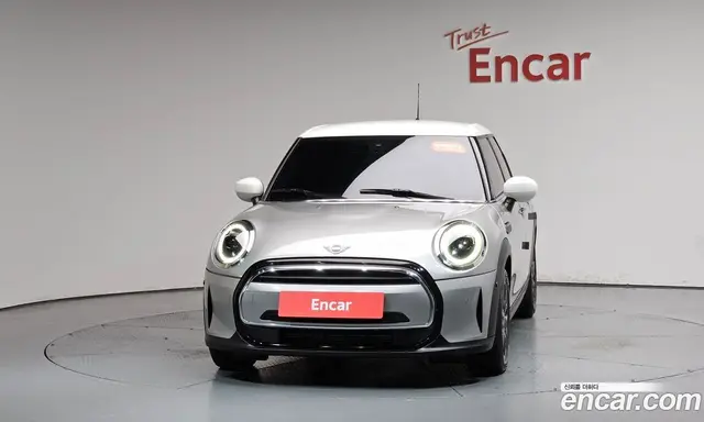 Mini Cooper 2024 1.5 автомат (гидро), миниатюра 2 Mini Cooper 2024 1.5 автомат (гидро), миниатюра 2