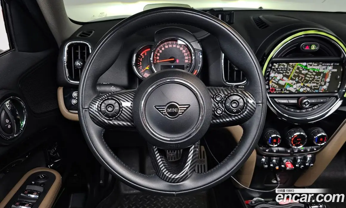Mini Countryman 2020 2.0 автомат (гидро), фото 18 Mini Countryman 2020 2.0 автомат (гидро), фото 18