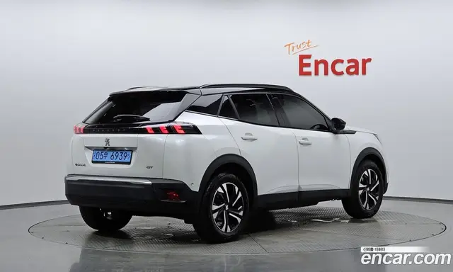 Peugeot 2008, 2023, 24 822 км