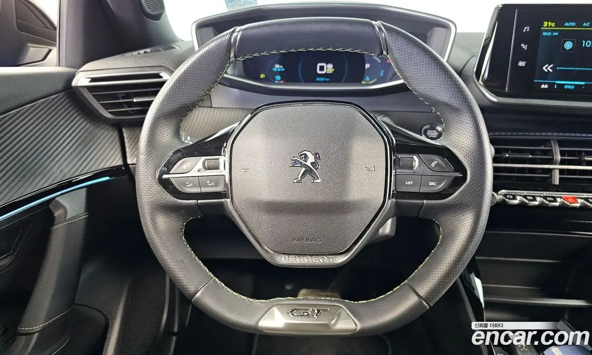 Peugeot 2008 2023 0.1 автомат (гидро), фото 19