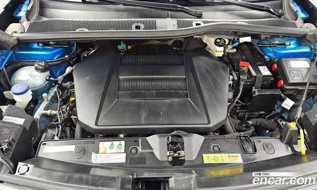 Peugeot 2008 2023 0.1 автомат (гидро), миниатюра 6