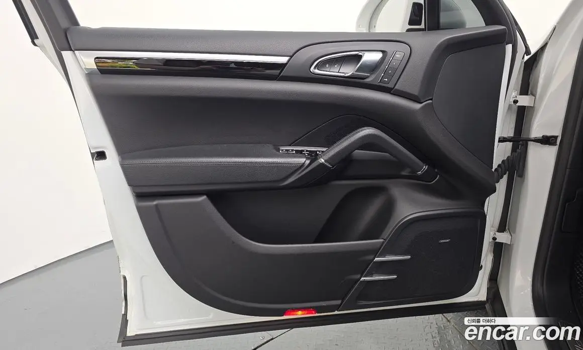 Porsche Cayenne 2017 3.0 автомат (гидро), фото 14