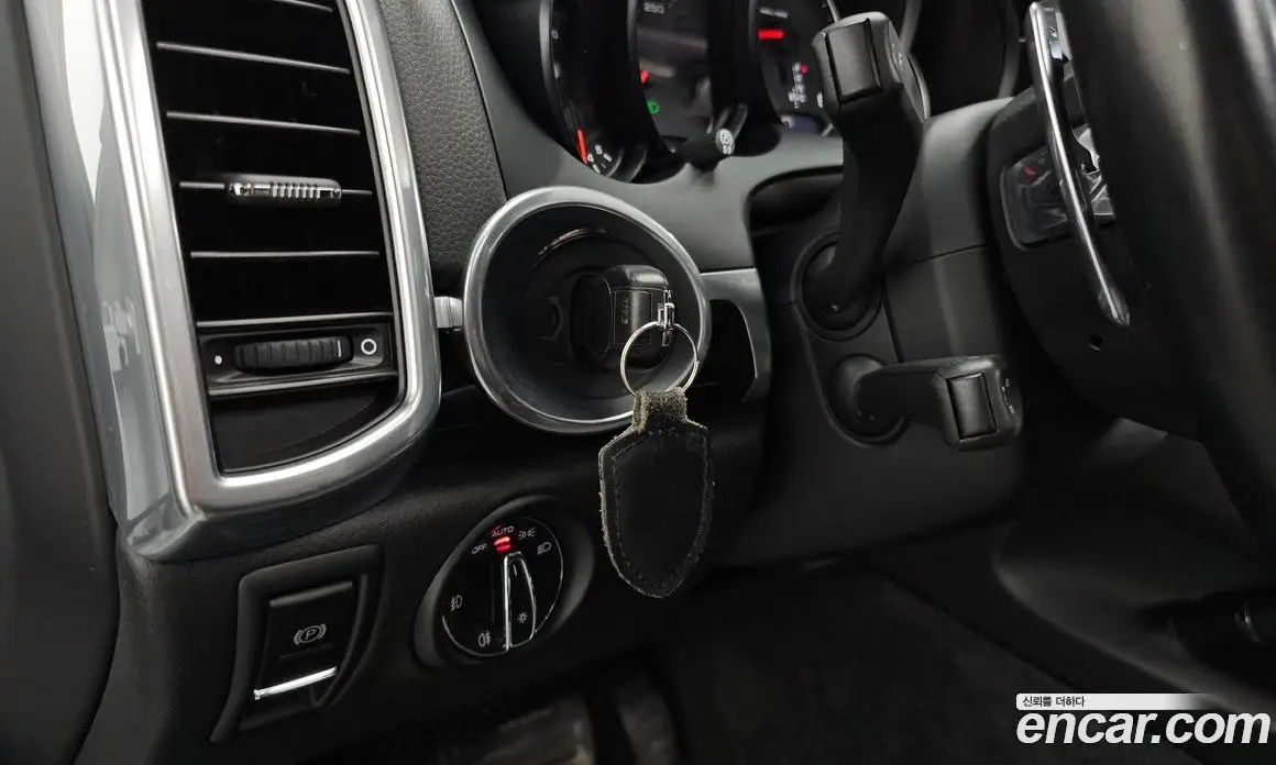 Porsche Cayenne 2017 3.0 автомат (гидро), фото 16