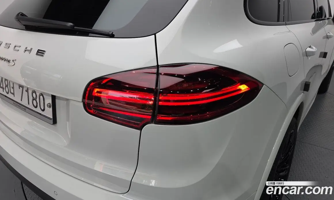 Porsche Cayenne 2017 3.0 автомат (гидро), фото 9