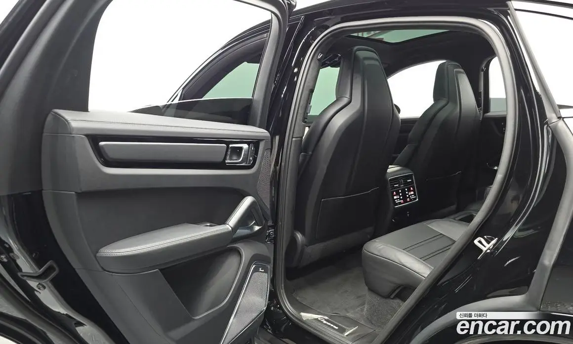 Porsche Cayenne 2023 4.0 автомат (гидро), фото 15 Porsche Cayenne 2023 4.0 автомат (гидро), фото 15