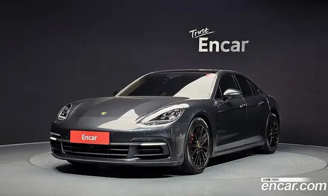 Porsche Panamera, 2018, 120 708 км