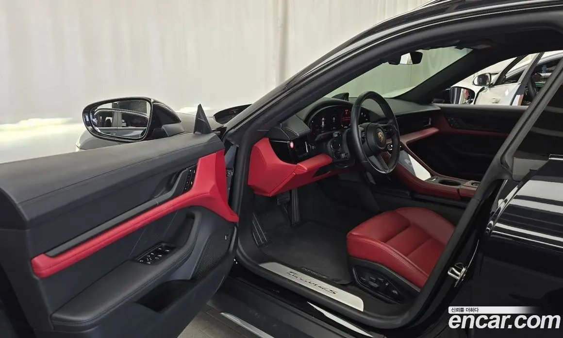 Porsche Taycan 2023 0.1 автомат (гидро), фото 13 Porsche Taycan 2023 0.1 автомат (гидро), фото 13