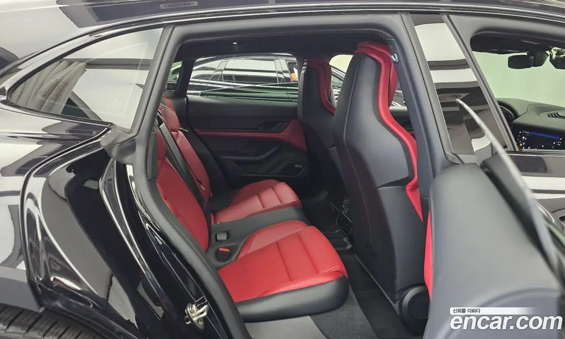 Porsche Taycan 2023 0.1 автомат (гидро), фото 17 Porsche Taycan 2023 0.1 автомат (гидро), фото 17