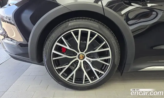 Porsche Taycan 2023 0.1 автомат (гидро), миниатюра 5 Porsche Taycan 2023 0.1 автомат (гидро), миниатюра 5