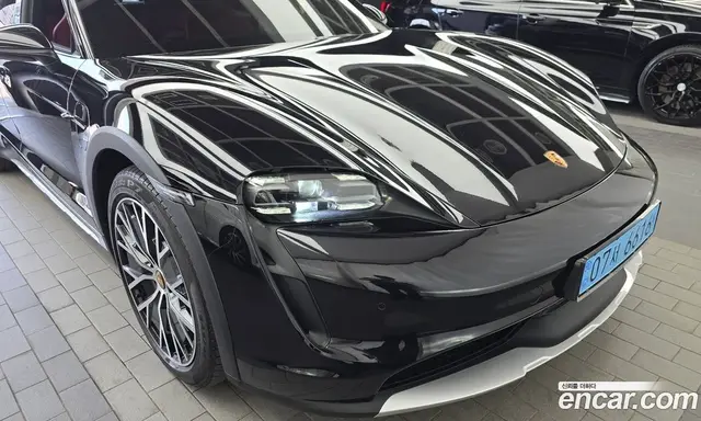 Porsche Taycan 2023 0.1 автомат (гидро), миниатюра 8 Porsche Taycan 2023 0.1 автомат (гидро), миниатюра 8