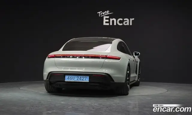 Porsche Taycan 2024 0.1 автомат (гидро), миниатюра 4 Porsche Taycan 2024 0.1 автомат (гидро), миниатюра 4