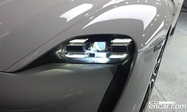 Porsche Taycan 2024 0.1 автомат (гидро), миниатюра 8 Porsche Taycan 2024 0.1 автомат (гидро), миниатюра 8