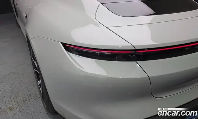 Porsche Taycan 2024 0.1 автомат (гидро), миниатюра 9 Porsche Taycan 2024 0.1 автомат (гидро), миниатюра 9
