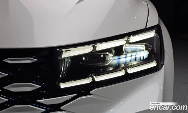 Renault (Samsung) Grand Koleos 2025 1.5 автомат (гидро), миниатюра 8