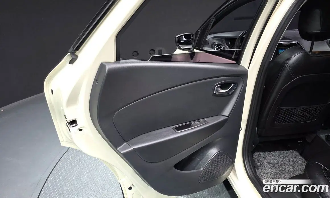 Renault (Samsung) QM3 2017 1.5 автомат (гидро), фото 15